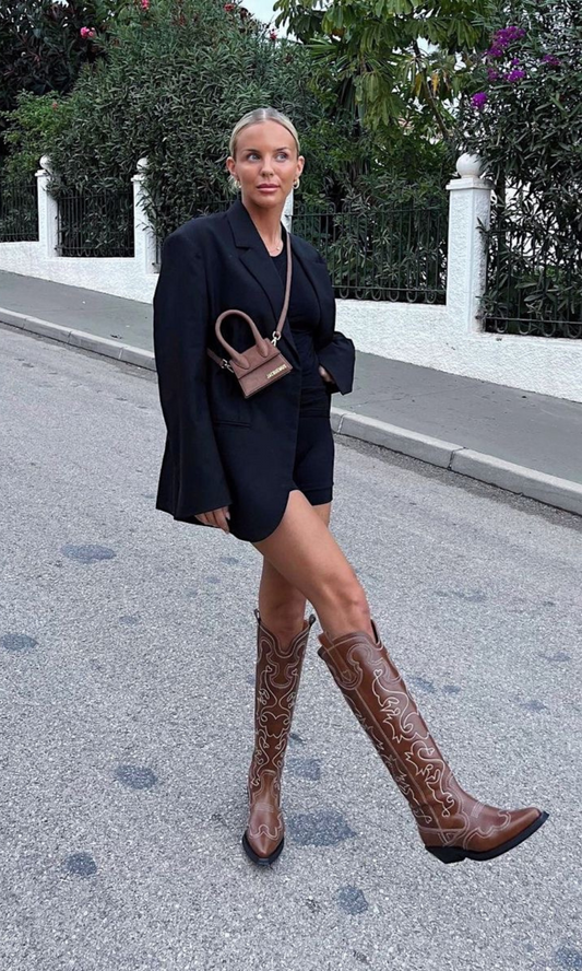 AMY: Trendige Cowboy-Boots Knee-High